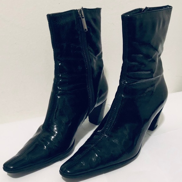 Aquatalia Shoes - 7.5M Aquatalia  Black Patent Leather Booties